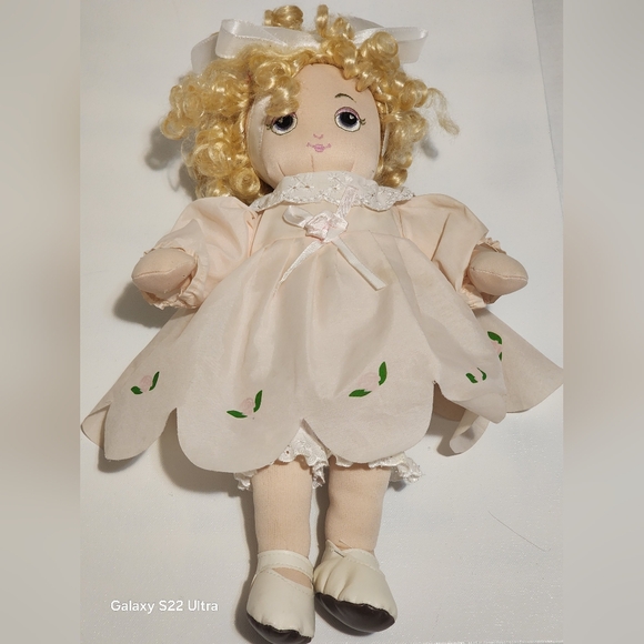 hand made Other - Adorable Doll with Curly Hair and Pink Dress